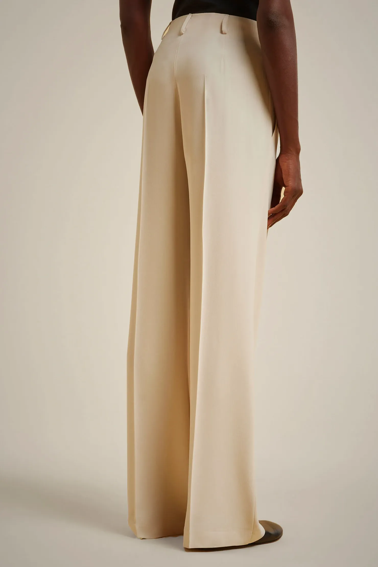 Pantalone-Liviana conti Sale